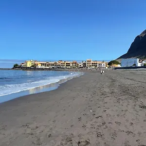 https://vivienda-turistica-juliana.in-canary-islands.com