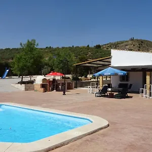 https://villa-montiel.1costadelsol.com